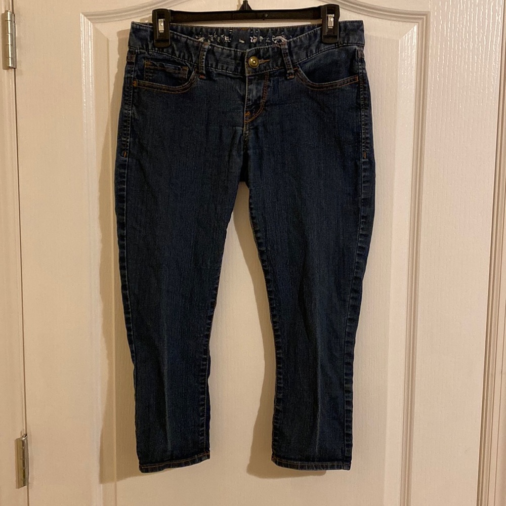 Express denim jean capris size 4